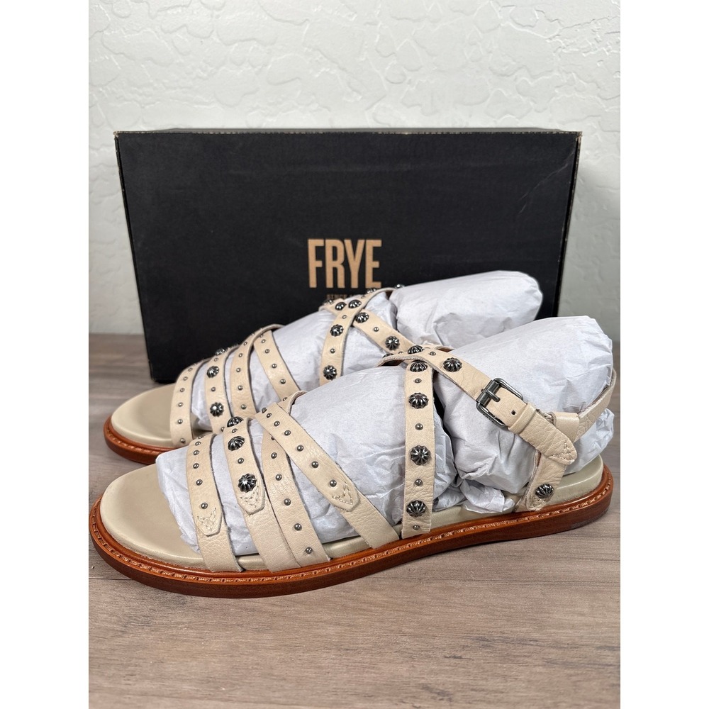 Frye Andora Concho Strappy Sandals Studded Off White Leather Studded Flat 11M